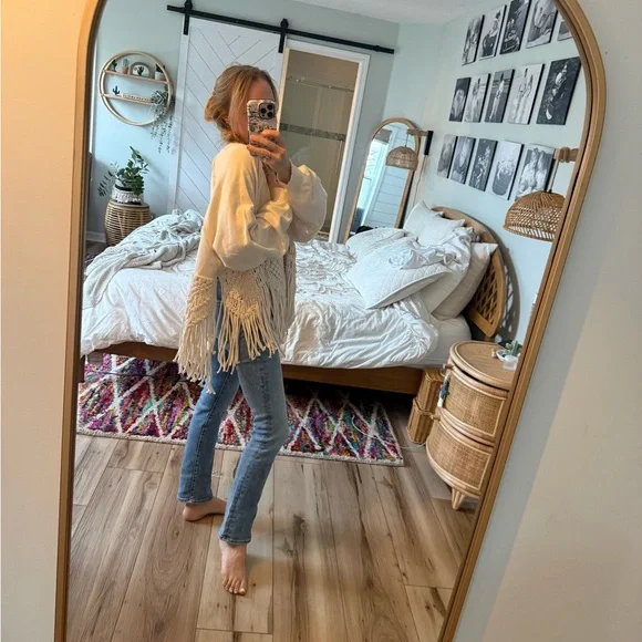 We The Free Beach Daze Pullover in M - Picture 3 of 13